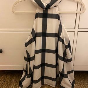 Lulu’s Black and White Turtleneck Tank